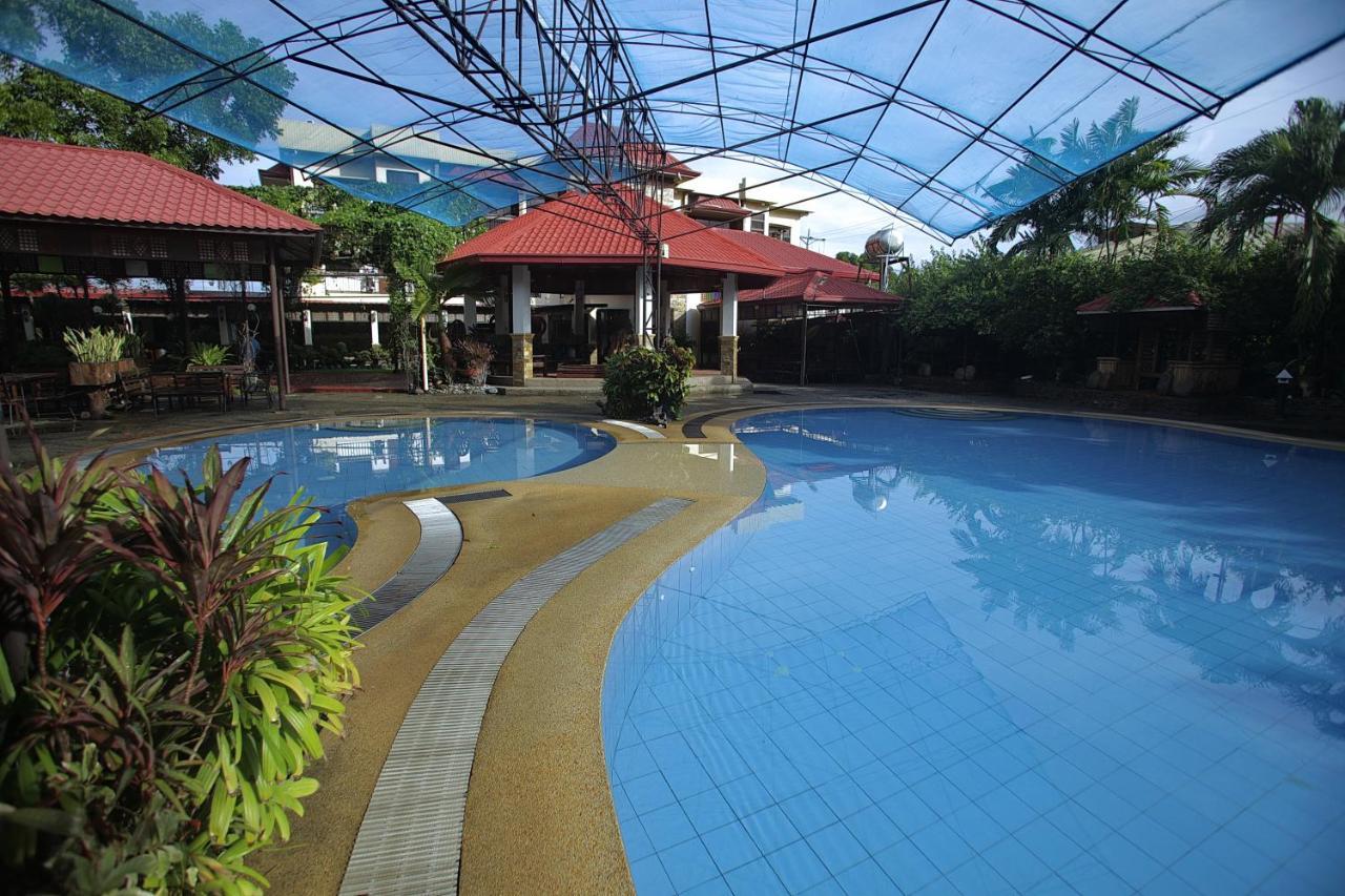 Villa Elita Sudipen ภายนอก รูปภาพ